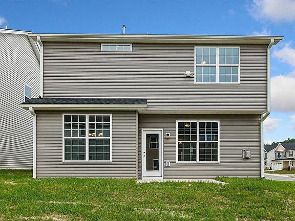 4th image of 2116 Campbell Loop