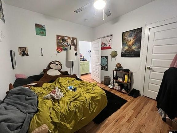 5th image of 1315 Bainbridge St #B