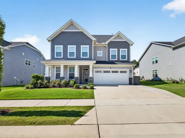 1749 Golden Honey Dr, Wake Forest, NC 27587
