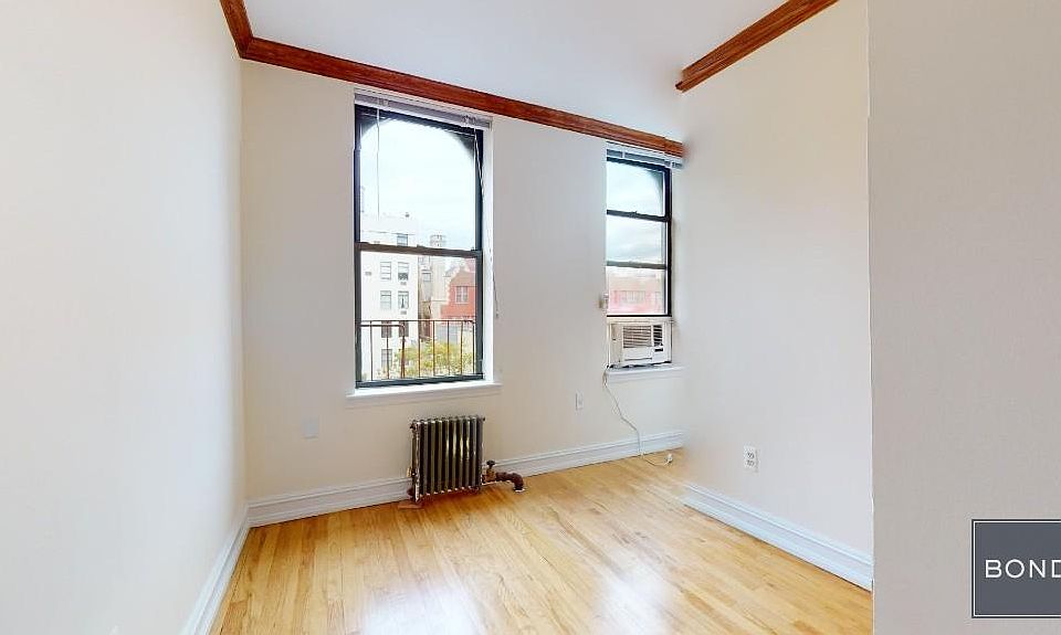 1st image of 23 Bedford St #4B
