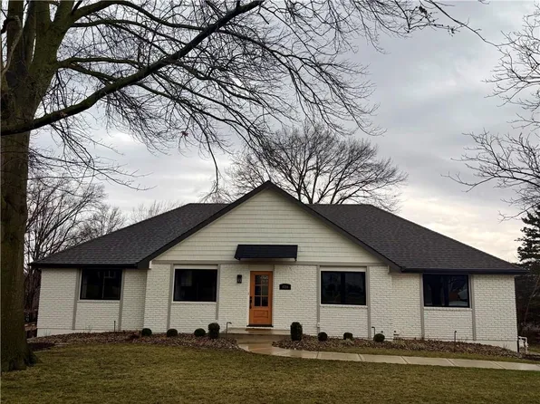 8206 NW Miami St, Kansas City, MO 64152