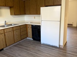 1119 12th St #1, Baraboo, WI 53913