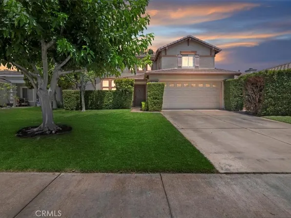 845 Saint James Dr, Corona, CA 92882