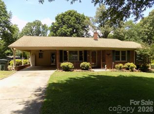 704 Craig St, Cherryville, NC 28021