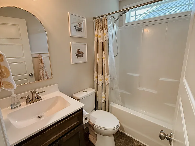1201 Elizabeth Ln — Photo 25