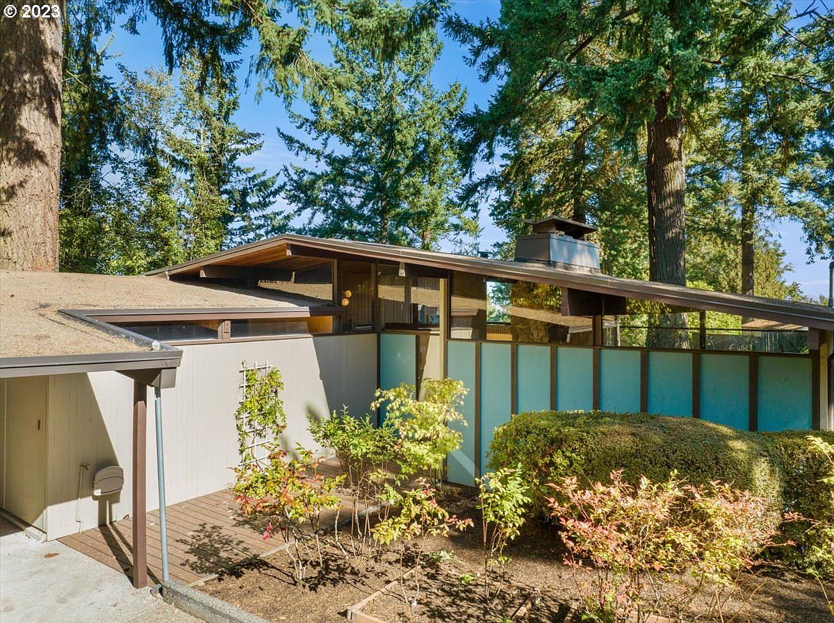 2045 Hillcrest Dr, West Linn, OR 97068 Zillow