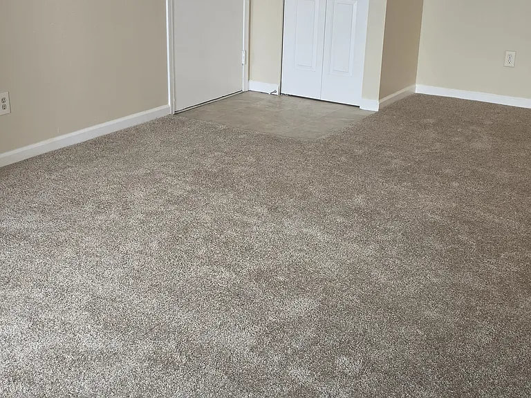 4725 SW 139th Ave #2 — Photo 5