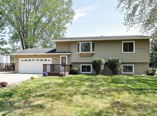 11825 Grouse St NW, Coon Rapids, MN 55448