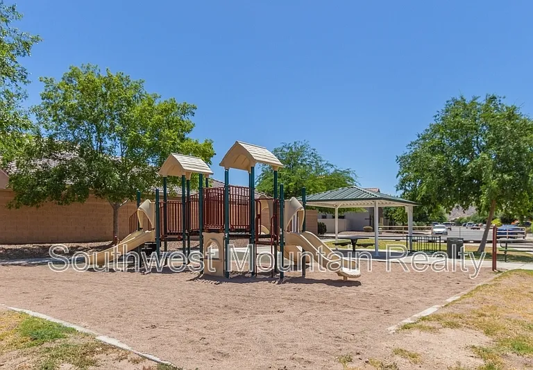 33583 N Wash View Rd — Photo 41