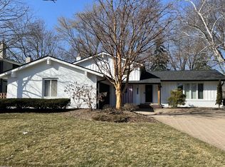 1537 N Columbia St, Naperville, IL