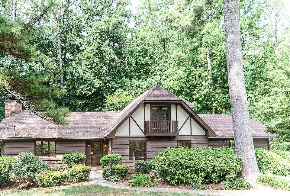 1st image of 551 Cricket Hill Trl
