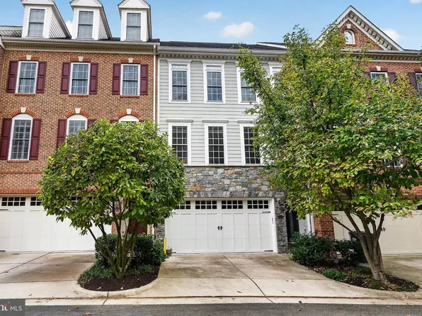 3534 Goddard Way, Alexandria, VA 22304