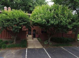 405 Worthington Dr, Exton, PA 19341