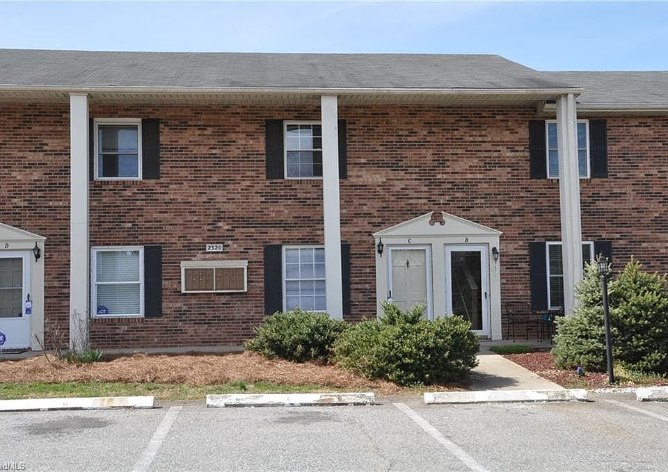 Townhouse with two assigned parking spaces
