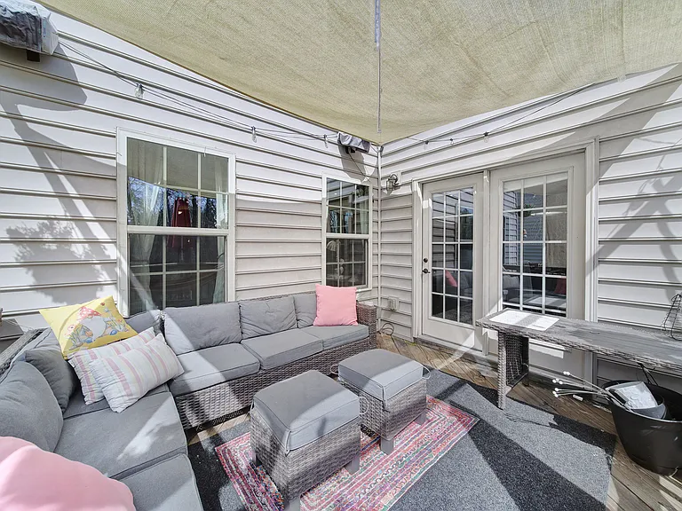 6710 Carradale Way — Photo 37