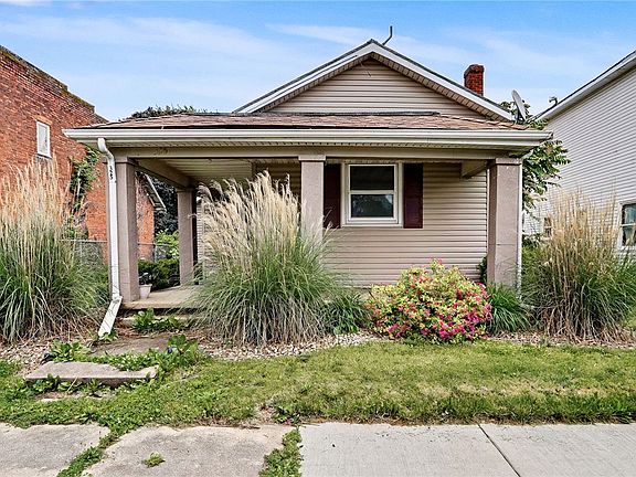 2nd image of 325 Anderson Ave