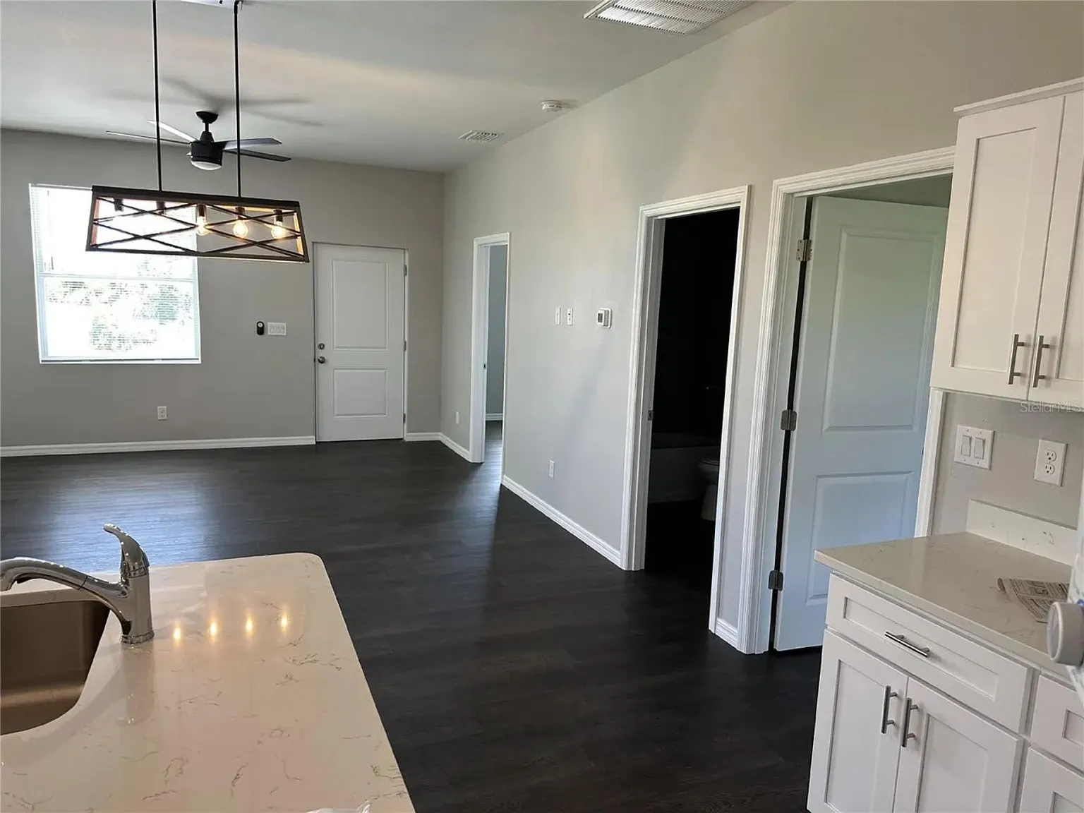 10366 Kidron Ave — Photo 4
