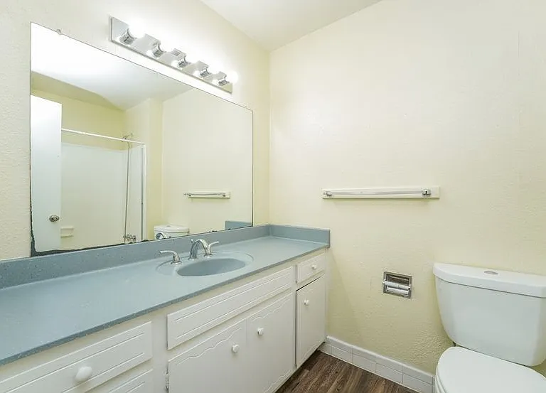 774 Northern Ave #B14 — Photo 6