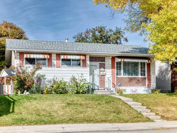 165 S Marbrooke Cir NE, Calgary, AB T2A 2W9