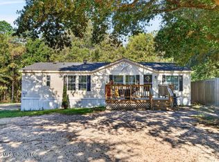 25909 Long Vue Dr, Picayune, MS 39466