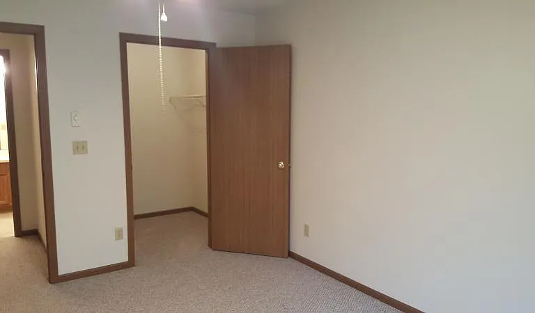 300 Humar St #7 — Photo 4
