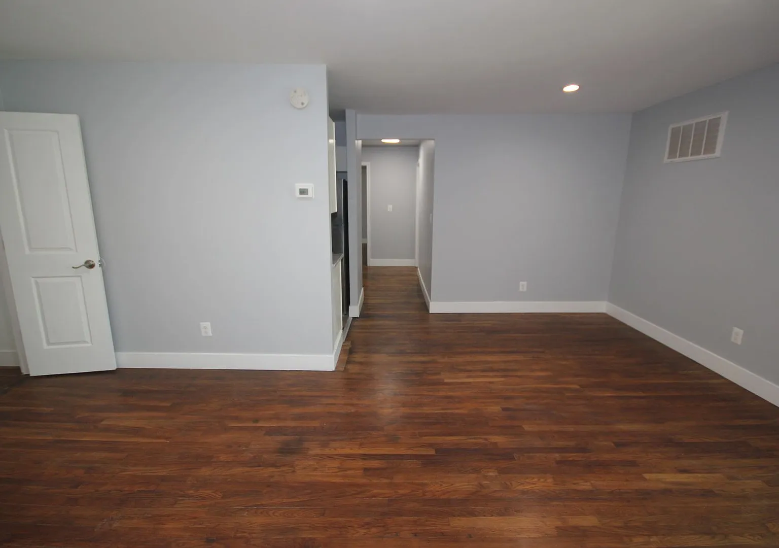 South Parke St. Apartments — Photo 2