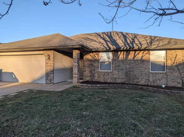 812 S Canton Avenue, Springfield, MO 65802