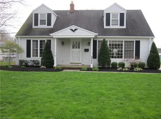 23465 David Dr, North Olmsted, OH