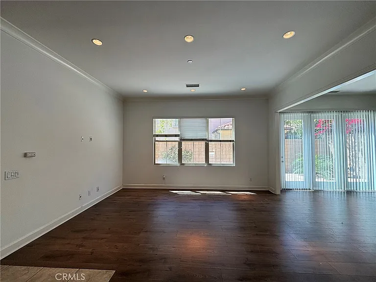 65 Berkshire Wood — Photo 7