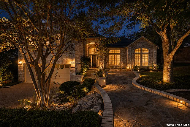 519 Mission Viejo — Photo 1
