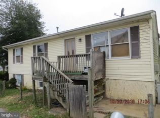 2102 Sunbriar Ln, Gwynn Oak, MD 21207