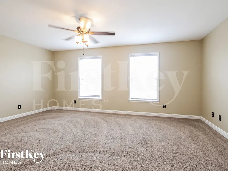 1441 Dowell St — Photo 6