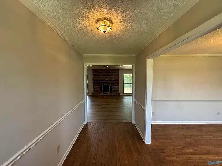 120 Roy Dr — Photo 11