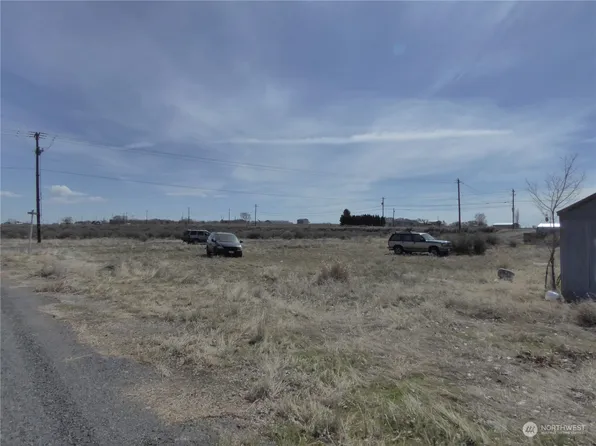 527 5th Avenue SE, Soap Lake, WA 98851