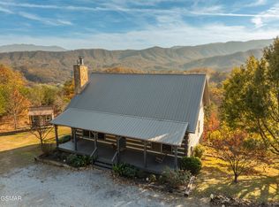 1114 Bear Paw Ridge Way, Sevierville, TN 37862