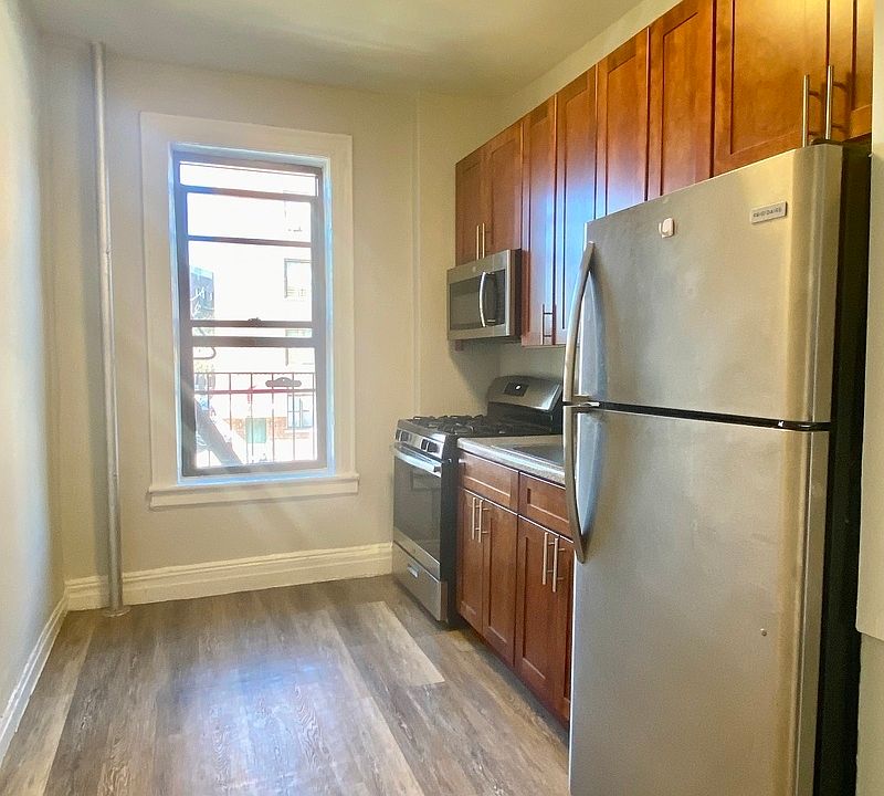 1st image of 4219 18th Ave #B8b