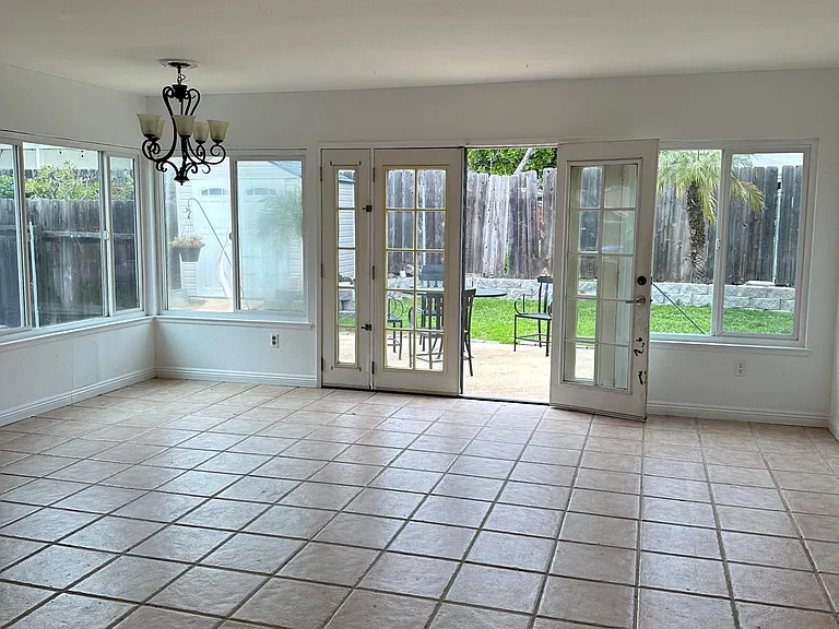 8864 Canis Ln — Photo 7