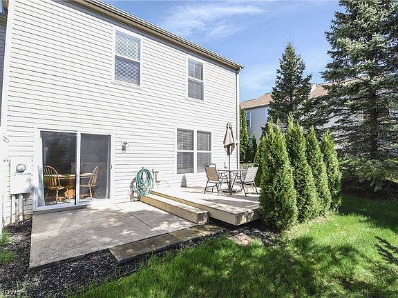 5th image of 1370 N Yorkshire Dr