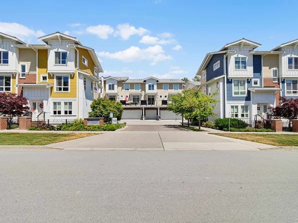 16561 17a Ave #45, Surrey, BC V3Z 1J3