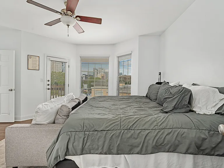 200 Renaissance Pkwy NE #308 — Photo 3