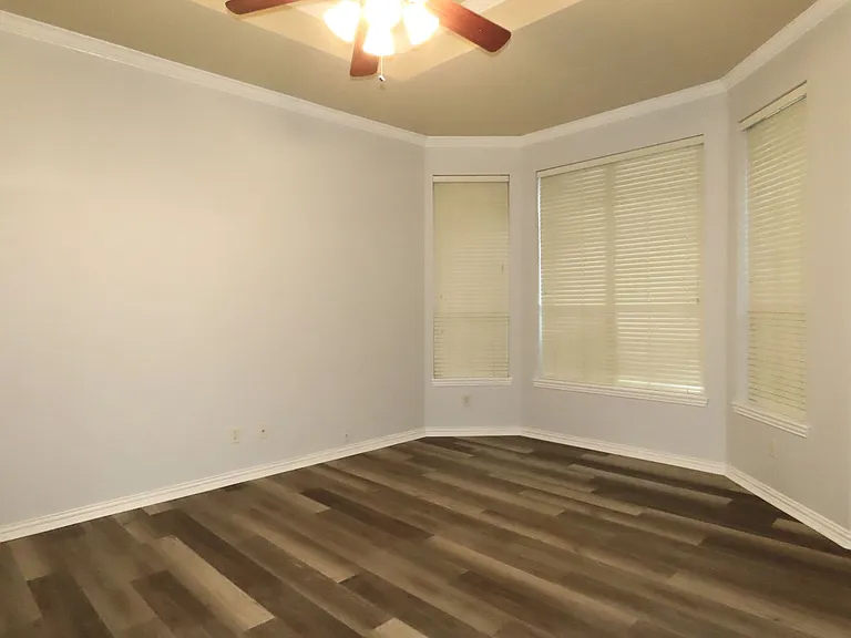 7609 Abbeywood Ct — Photo 19