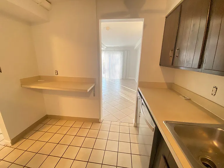 W Hudson St 111 TPP — Photo 14