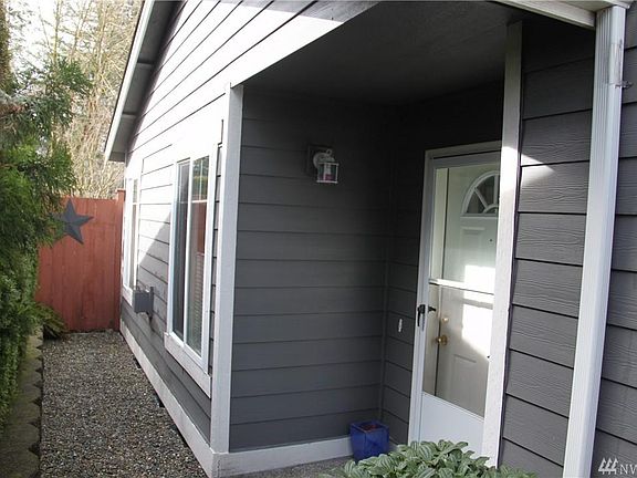 2nd image of 3533 Simmons Mill Ct SW
