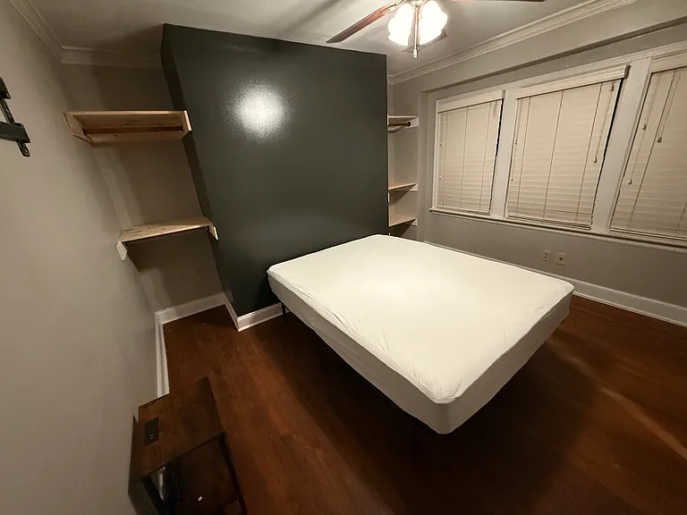 2766 Union Ave #1 — Photo 10