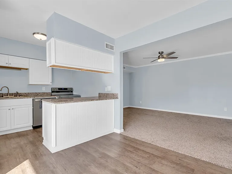 4688 Matilda St #H — Photo 6