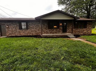 115 N Fairview Ave, Dover, OH 44622