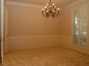 4th image of 2908 Darlington Dr