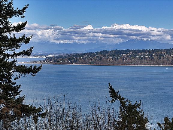 3rd image of 8111 Possession Ridge Lane