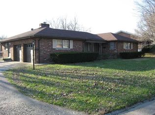 1702 Fort Sumter Dr, Lexington, KY 40505