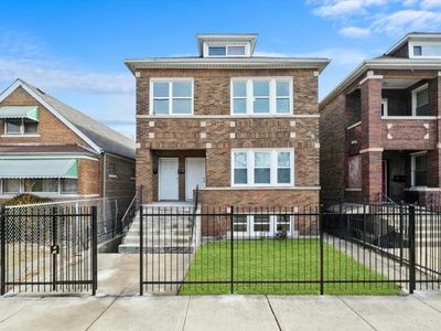 8707 S Manistee Ave, Chicago, IL, 60617